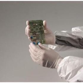 Ce412w North Chemsoft Ce Unpowdered Nitrile Glove Translucent Aql 1 5 Class