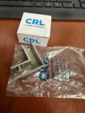 S0gc90ch Crl New In Box - Qty 1 Polished Chrome 90 Sleeve Over Glass Clamp