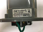 Df1404fp000 Thomas Betts Russellstoll T