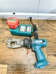 Burndy BCT500HS Makita Crimping Tool With Charger And Battery G629. Fixed Price $200.00.
