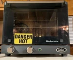 Cadco Roberta Convection Oven XAF003 Countertop Needs Door Seal Used Works. Fixed Price $425.00.