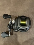 Lew's SSG1SH Speed Spool 10 Bearings 7:5:1 Baitcasting Reel Righthand Retrieve. Fixed Price $115.00.