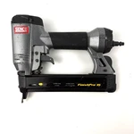 Senco Finishpro 15 18-GUAGE 5/8" 1/4" Pneumatic Brad Nailer Gun. Fixed Price $39.99.