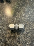 Swagelok SS-810-6 / SS8106 (new No Box). Fixed Price $25.00.