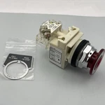 New Square Schneider Push/pull Operator 9001KR9P1RH13 Mushroom Stop KM1. Fixed Price $97.99.