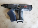 Senco Duraspin DS202-14V Cordless Screw Gun W/2 Batteries And Case. Fixed Price $89.95.