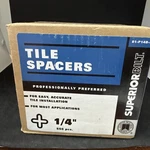Superior Bilt Tile Spacers 1/4 Inch New Box 550 Pieces. Fixed Price $12.00.