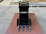 18" Heavy Duty Excavator Bucket Fits Cat 307D/E2,308/D/E/E2,309. Fixed Price $1078.00.
