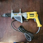 Senco Duraspin DS300-D2 Fastening Attachment & Dewalt DW276 Screwgun Read. Fixed Price $64.99.