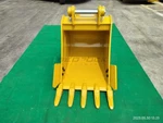 Cat Backhoe Loader 416C-442D Bucket Gp (24-IN X 0.3-CU M, 5 Teeth). Fixed Price $1492.00.
