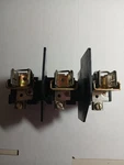 Ab Allen-bradley Fuse Holder Disconnect Bottom Block Trailer 1494V-FSR633 Ser. Fixed Price $8.98.